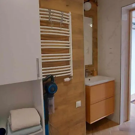 Apartment Dom Przy Swierku *