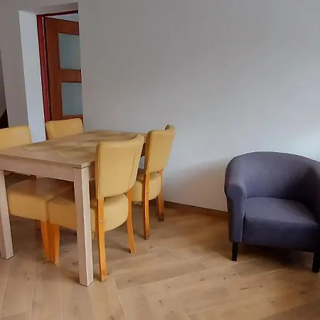 Apartment Dom Przy Swierku *